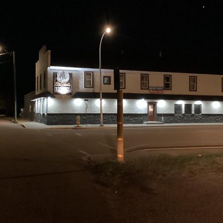 Bethel Hotel Elk Point Екстер'єр фото