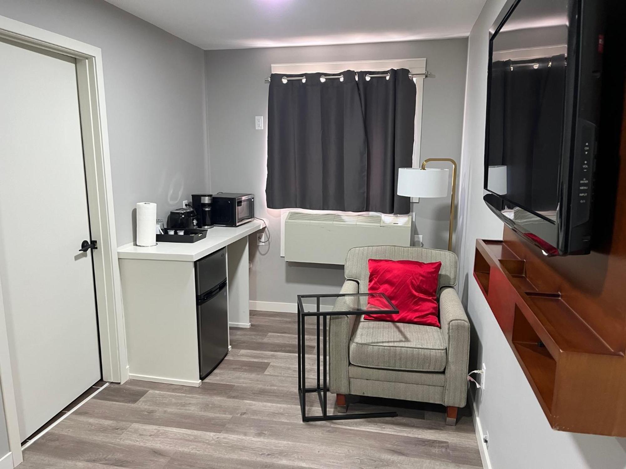 Bethel Hotel Elk Point Екстер'єр фото